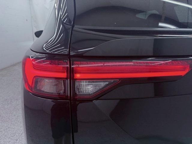 used 2023 Mitsubishi Outlander car, priced at $21,467