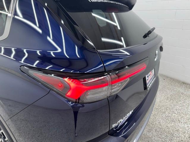 new 2025 Mitsubishi Outlander car, priced at $35,591