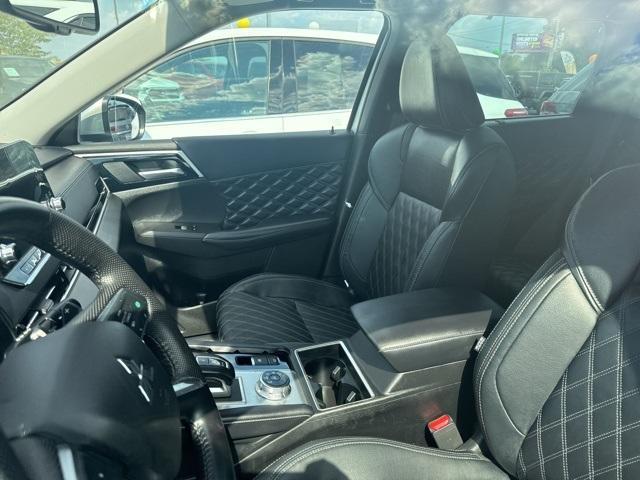used 2023 Mitsubishi Outlander car, priced at $26,900