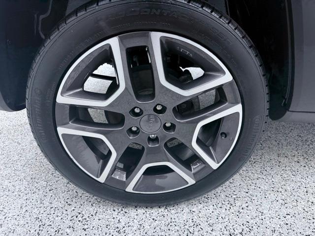used 2021 Jeep Renegade car, priced at $18,500
