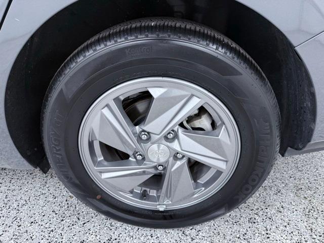 used 2025 Hyundai Elantra car, priced at $21,131
