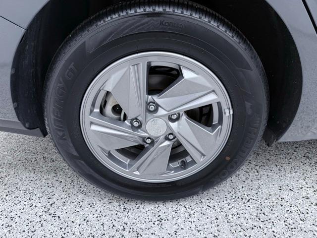 used 2025 Hyundai Elantra car, priced at $21,131