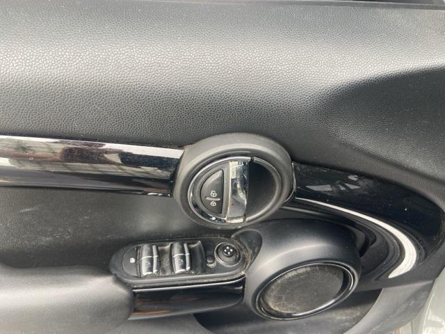 used 2016 MINI Hardtop car, priced at $6,800