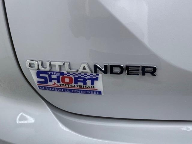 new 2025 Mitsubishi Outlander car, priced at $42,798