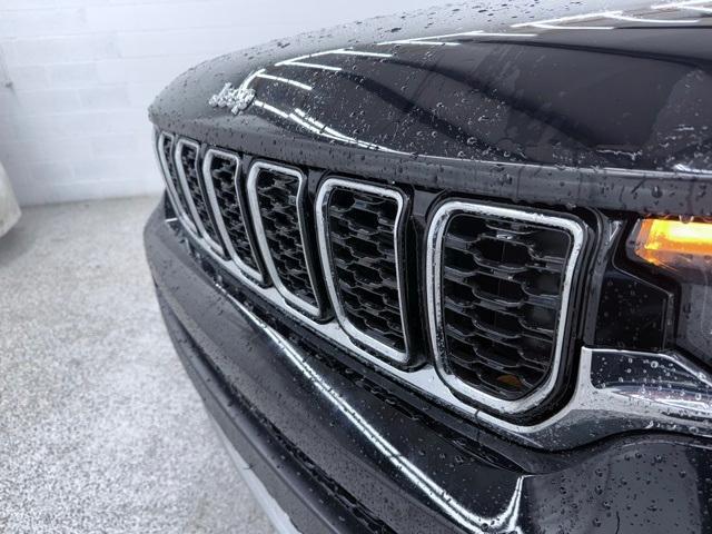 used 2023 Jeep Grand Cherokee L car, priced at $28,600
