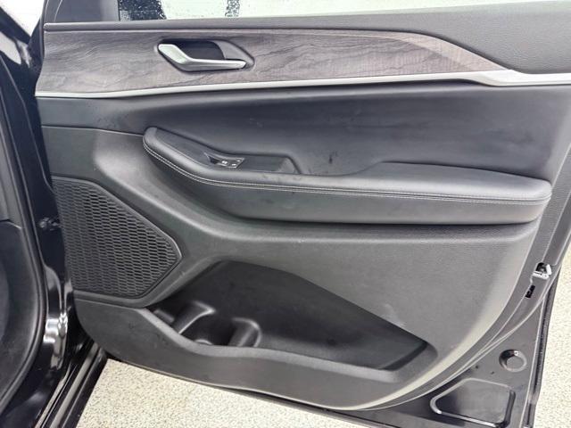used 2023 Jeep Grand Cherokee L car, priced at $28,600