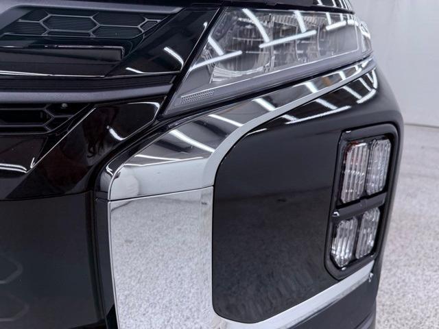 new 2025 Mitsubishi Outlander Sport car, priced at $28,503