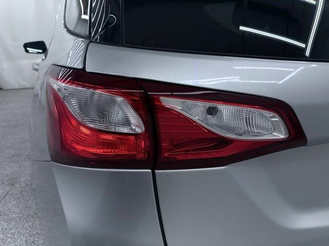 used 2021 Chevrolet Equinox car, priced at $17,514