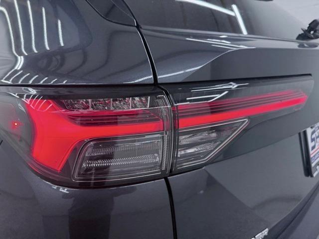 new 2025 Mitsubishi Outlander car, priced at $39,278