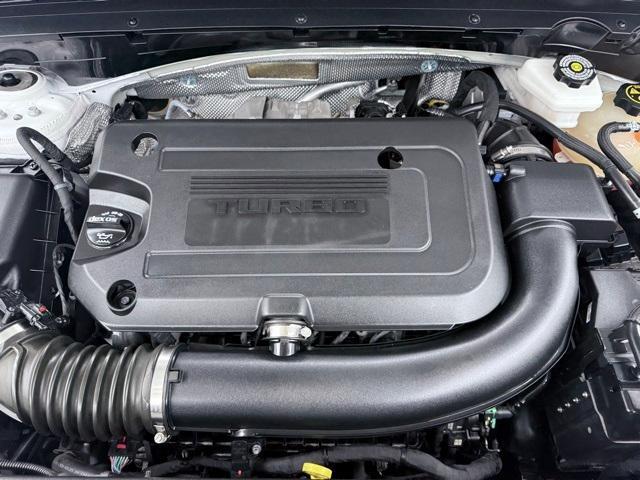 used 2023 Buick Envision car, priced at $21,655