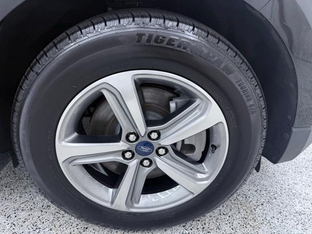 used 2021 Ford Edge car, priced at $20,200