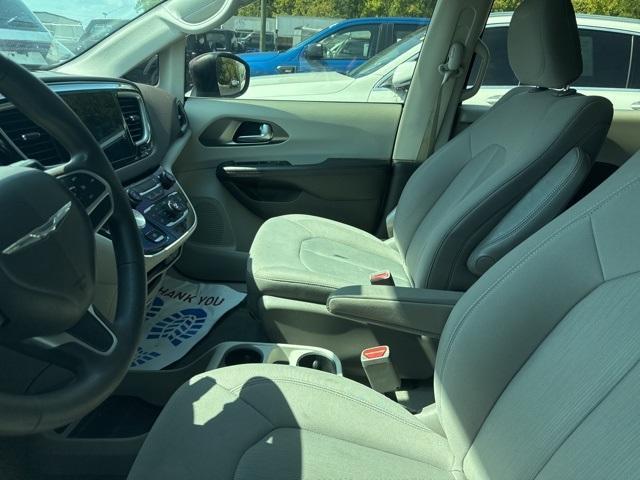 used 2017 Chrysler Pacifica car, priced at $13,895