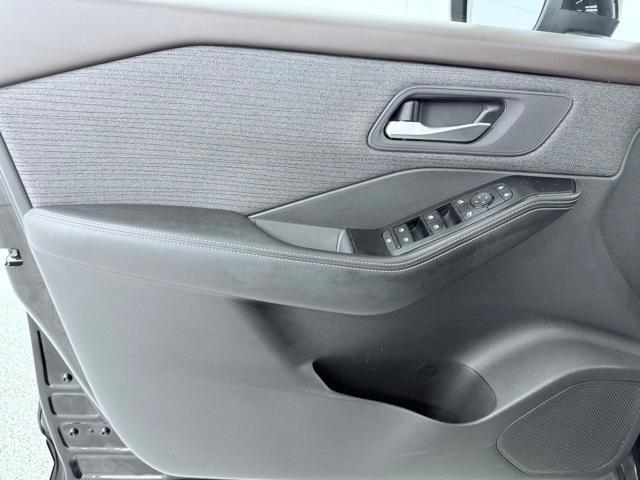 used 2022 Nissan Rogue car, priced at $22,954