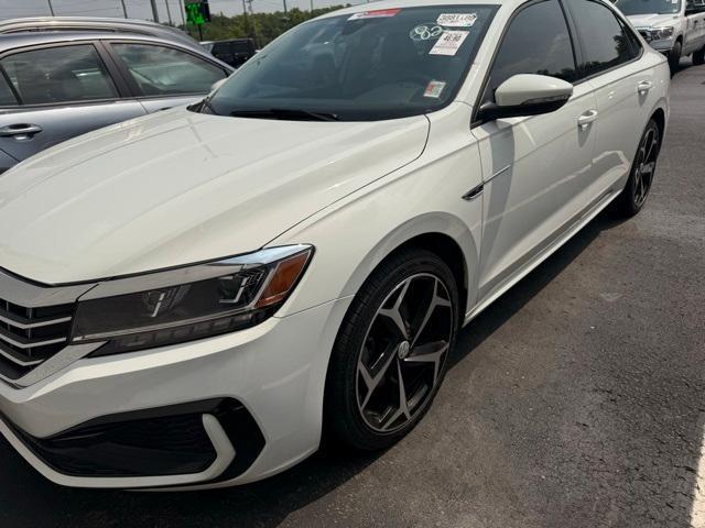 used 2020 Volkswagen Passat car
