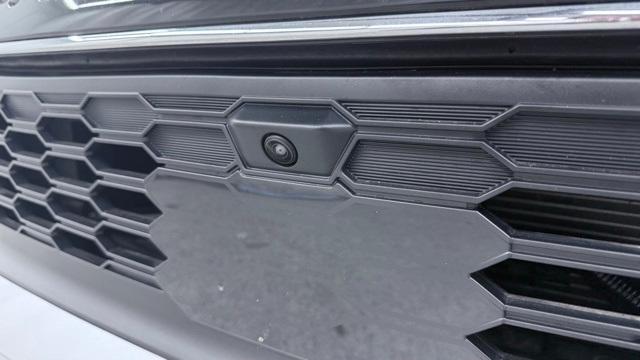 used 2024 Mitsubishi Outlander car, priced at $27,544