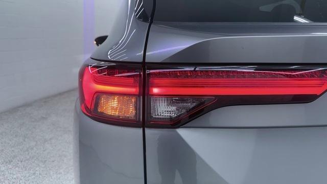 used 2024 Mitsubishi Outlander car, priced at $27,544