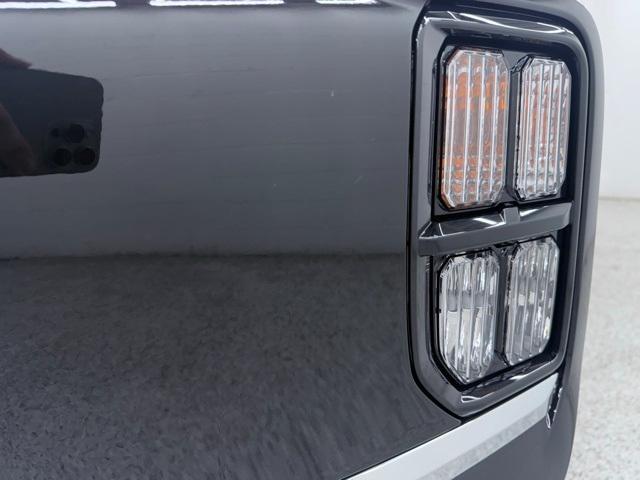 new 2025 Mitsubishi Outlander Sport car, priced at $24,877