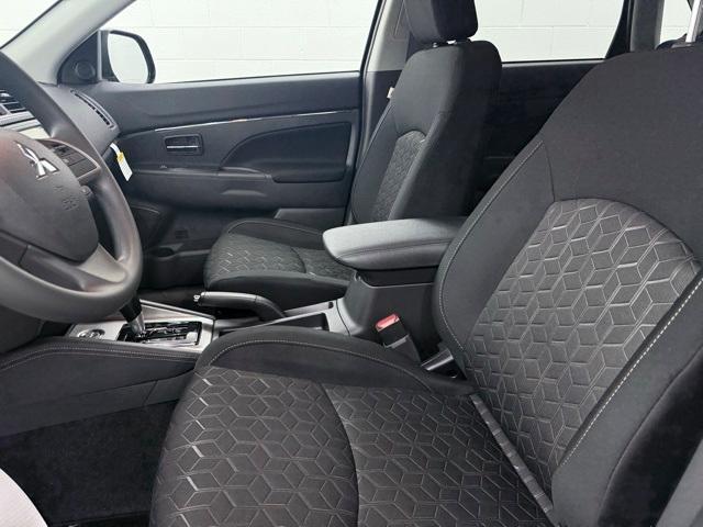 new 2025 Mitsubishi Outlander Sport car, priced at $24,877