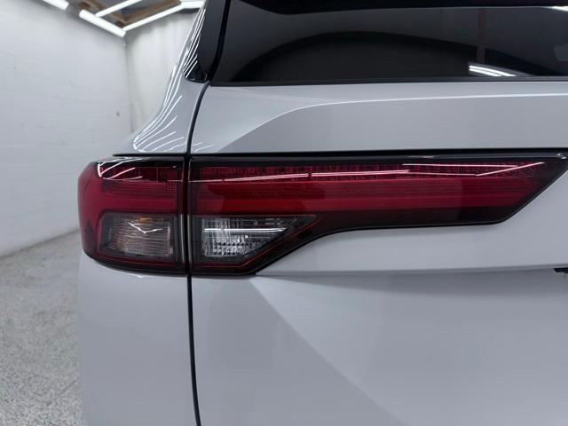 used 2022 Mitsubishi Outlander car, priced at $14,800