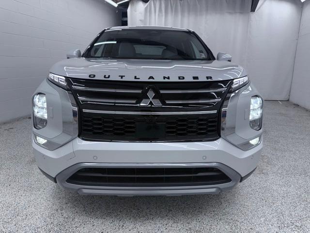 new 2025 Mitsubishi Outlander car, priced at $39,359