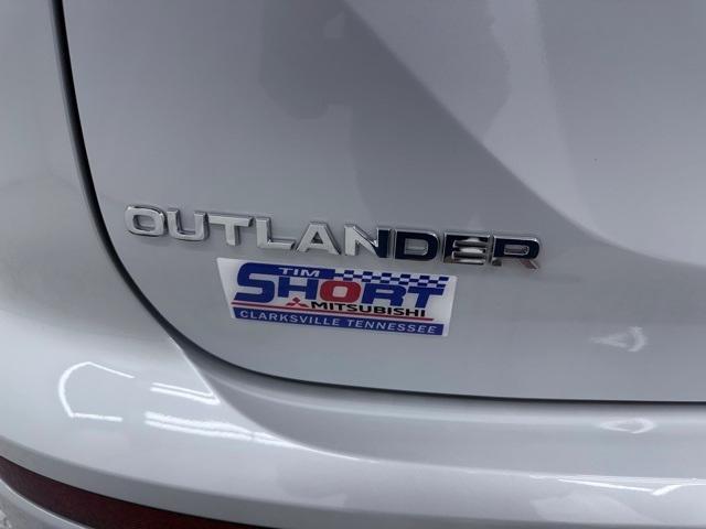 new 2025 Mitsubishi Outlander car, priced at $39,359