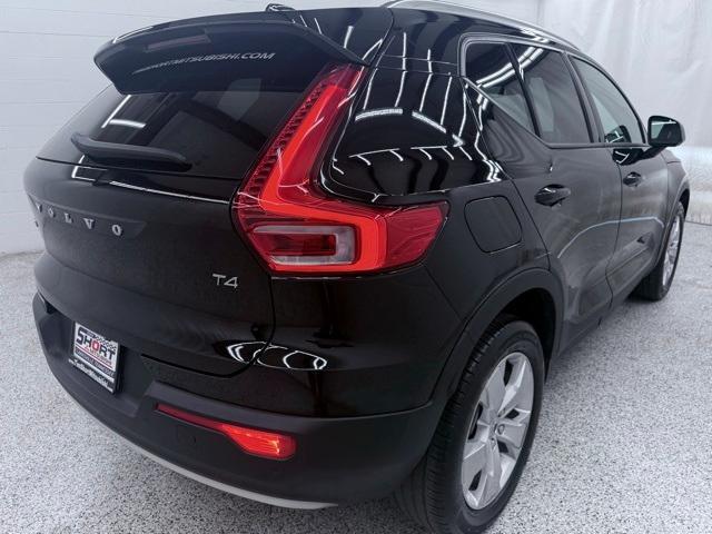used 2022 Volvo XC40 car, priced at $20,700