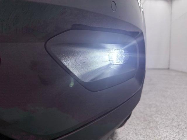 used 2022 Volvo XC40 car, priced at $20,700