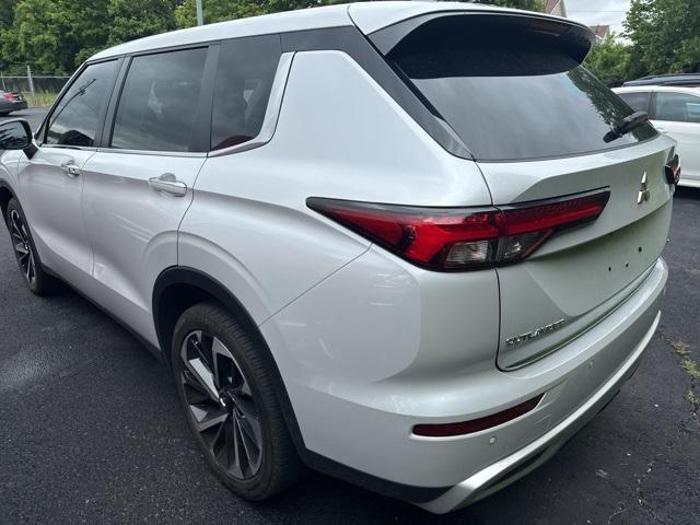 used 2022 Mitsubishi Outlander car, priced at $25,030