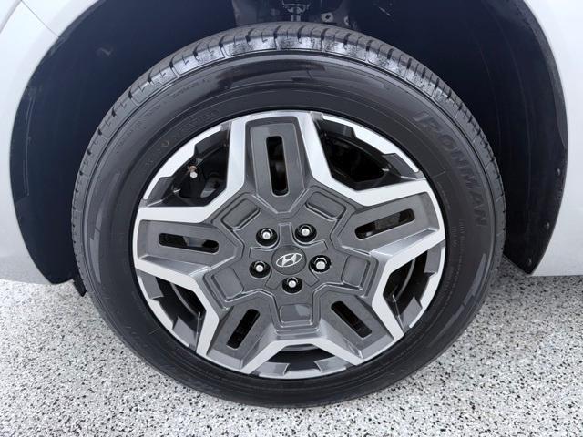 used 2021 Hyundai Santa Fe car, priced at $24,600