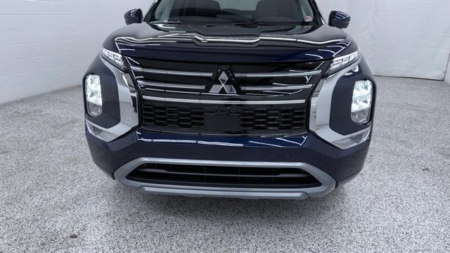 new 2025 Mitsubishi Outlander car, priced at $35,591