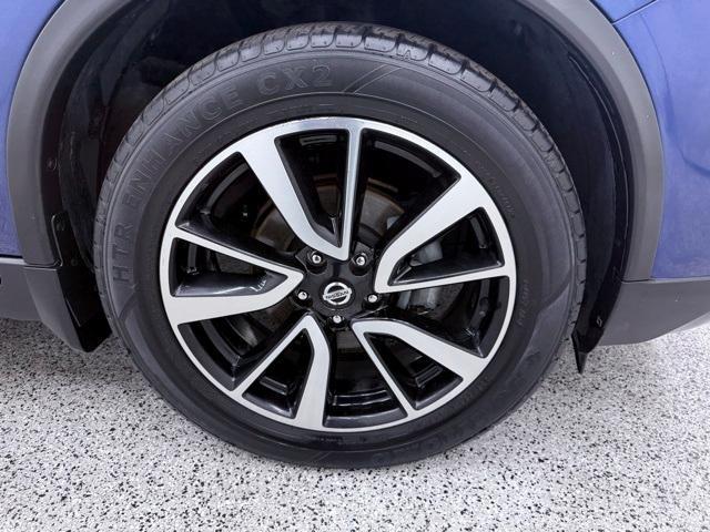used 2019 Nissan Rogue car, priced at $19,700
