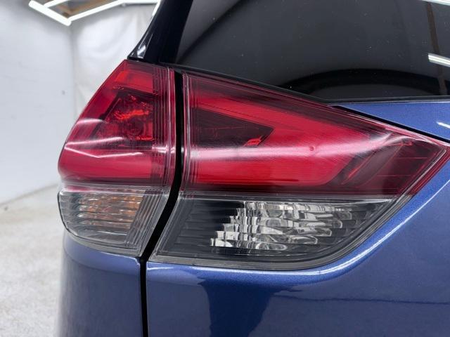 used 2019 Nissan Rogue car, priced at $19,700