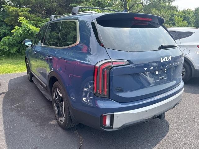used 2024 Kia Telluride car