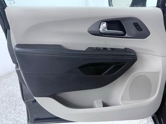 used 2021 Chrysler Pacifica car, priced at $23,100