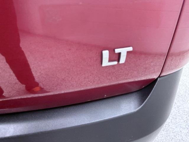 used 2021 Chevrolet Traverse car, priced at $23,410