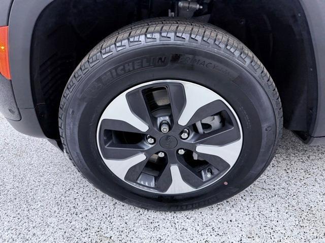 used 2022 Jeep Grand Cherokee 4xe car, priced at $31,950