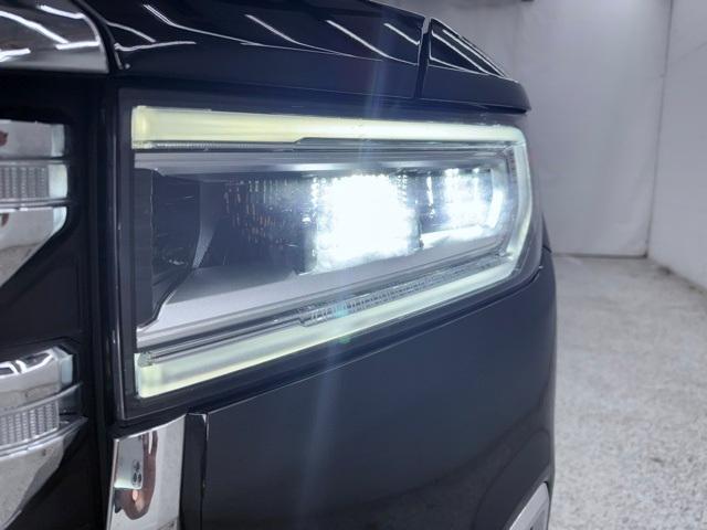 used 2023 GMC Acadia car, priced at $26,900