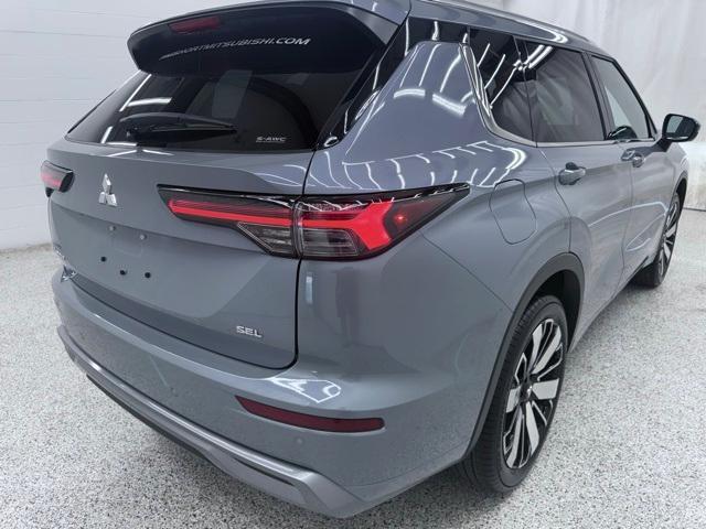 new 2025 Mitsubishi Outlander car, priced at $41,130