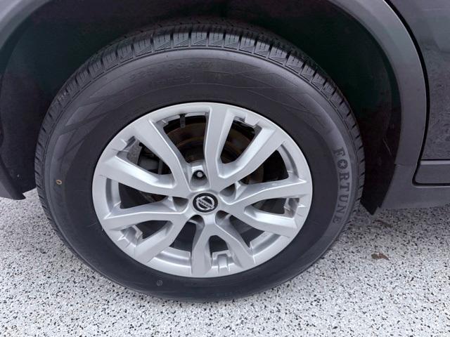 used 2020 Nissan Rogue car, priced at $15,681