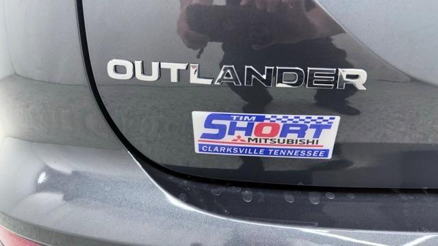 new 2025 Mitsubishi Outlander car, priced at $37,179