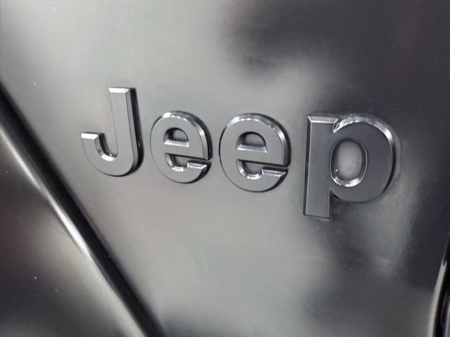 used 2021 Jeep Wrangler Unlimited car, priced at $30,101