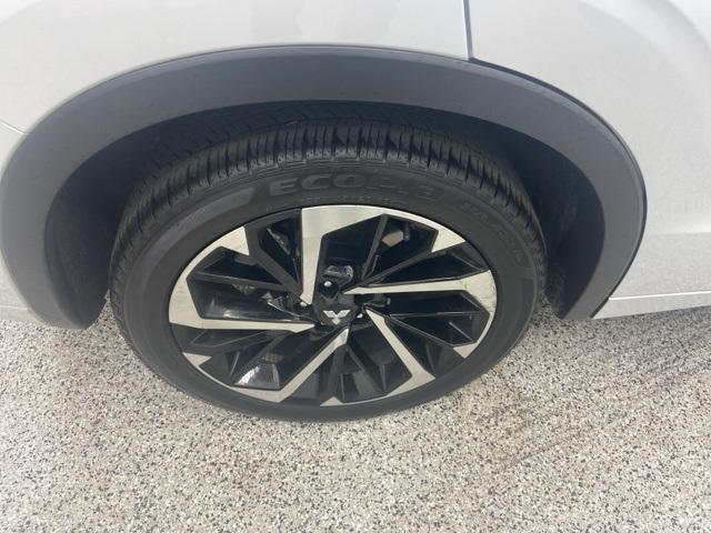 used 2024 Mitsubishi Outlander car, priced at $31,500