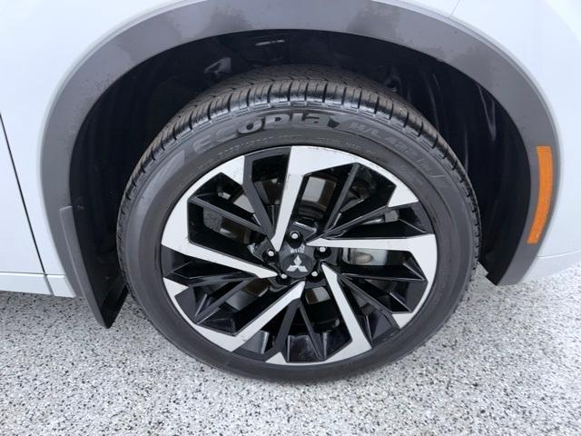 used 2024 Mitsubishi Outlander car, priced at $31,780