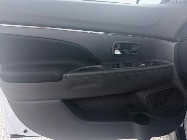 new 2025 Mitsubishi Outlander Sport car, priced at $25,413