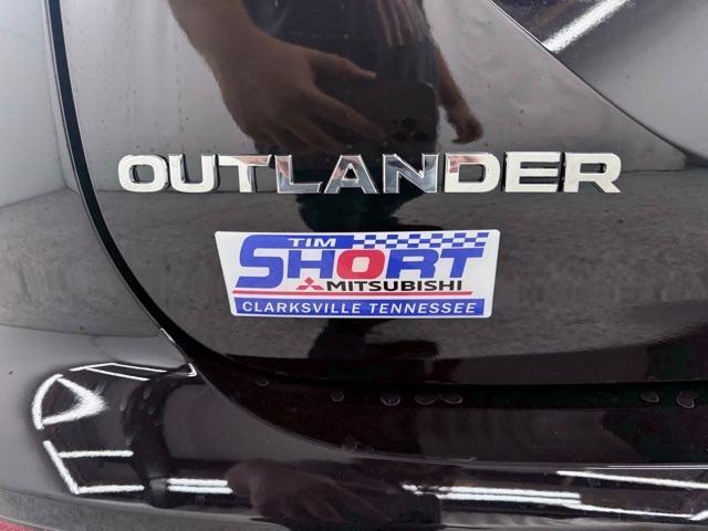 new 2025 Mitsubishi Outlander car, priced at $32,825