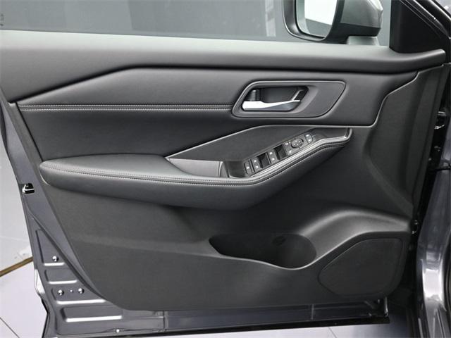 new 2025 Nissan Rogue car, priced at $31,246