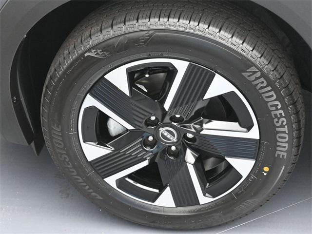 new 2026 Nissan Kicks car, priced at $25,173