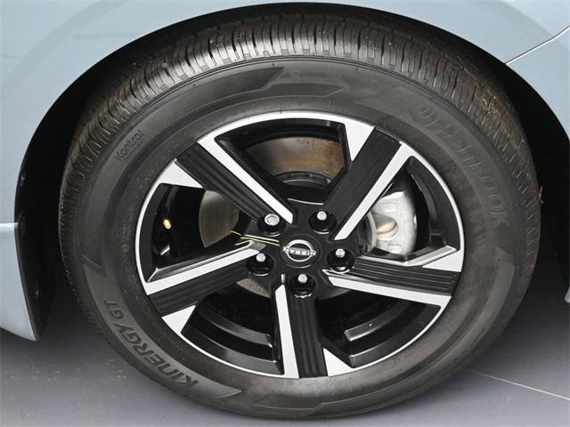 new 2025 Nissan Sentra car, priced at $22,059