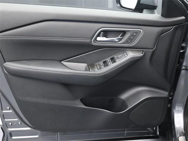 new 2026 Nissan Rogue car, priced at $37,804