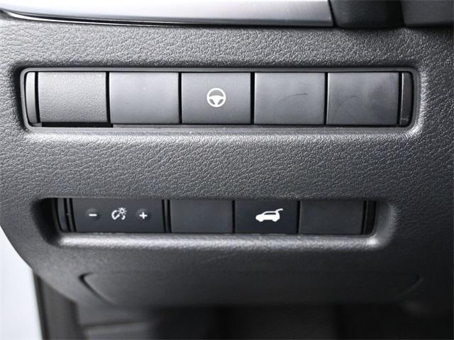 used 2022 Nissan Rogue car, priced at $21,252